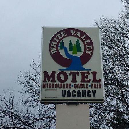 White Valley Motel Saint Charles Exteriör bild